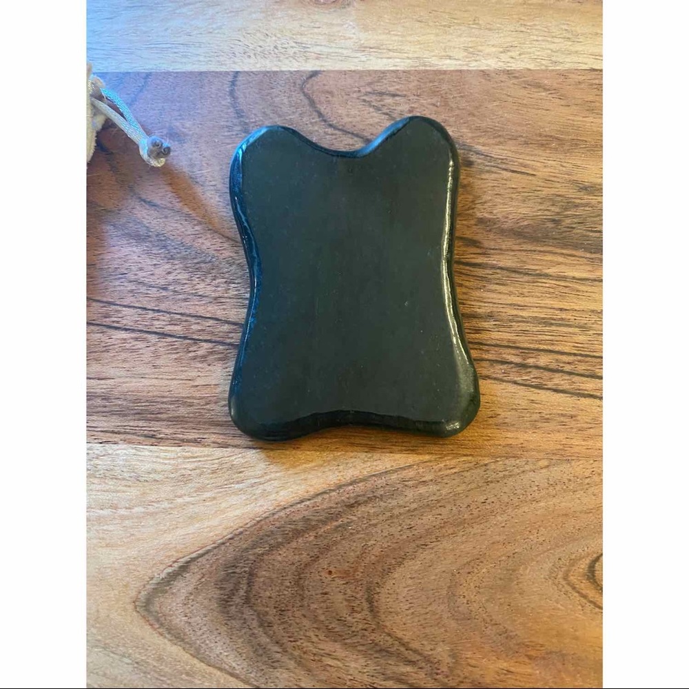 lanshin nephrite intro gua sha